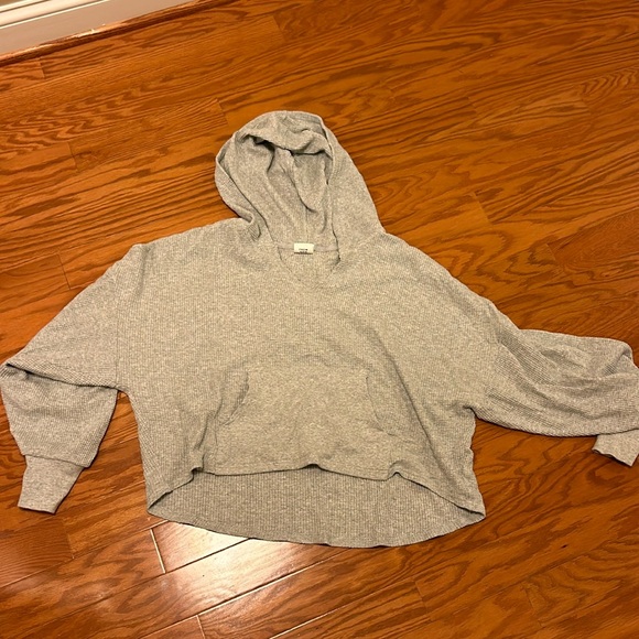 Offline by Aerie Heather Gray Waffle Hoodie Size Medium - Picture 2 of 5